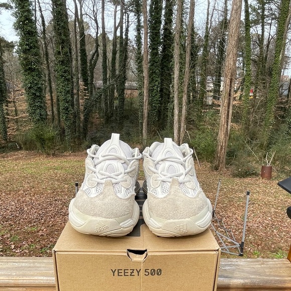 Yeezy 500 blush main image 7